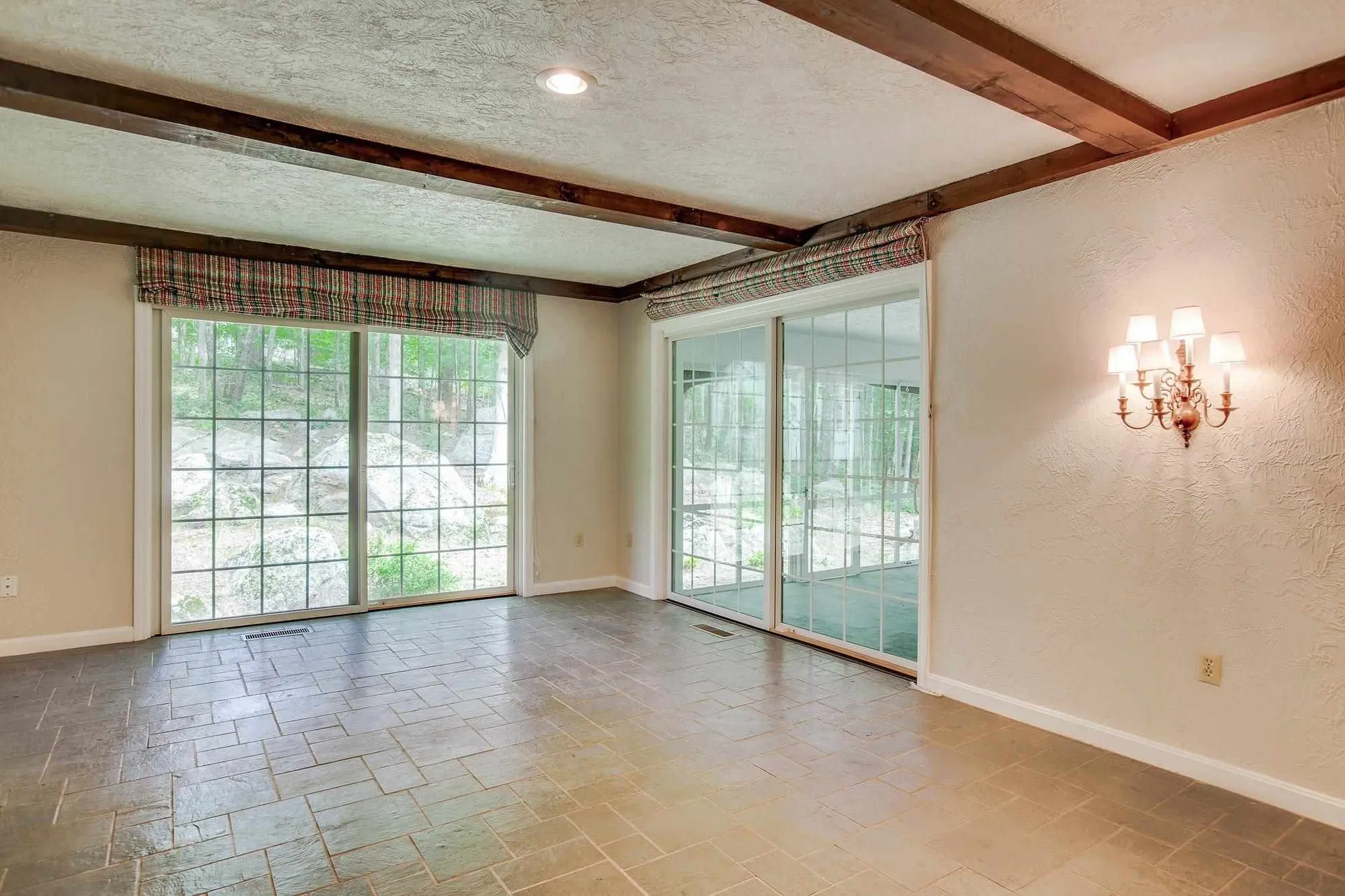 27 Buttonwood Road Bedford NH 03110