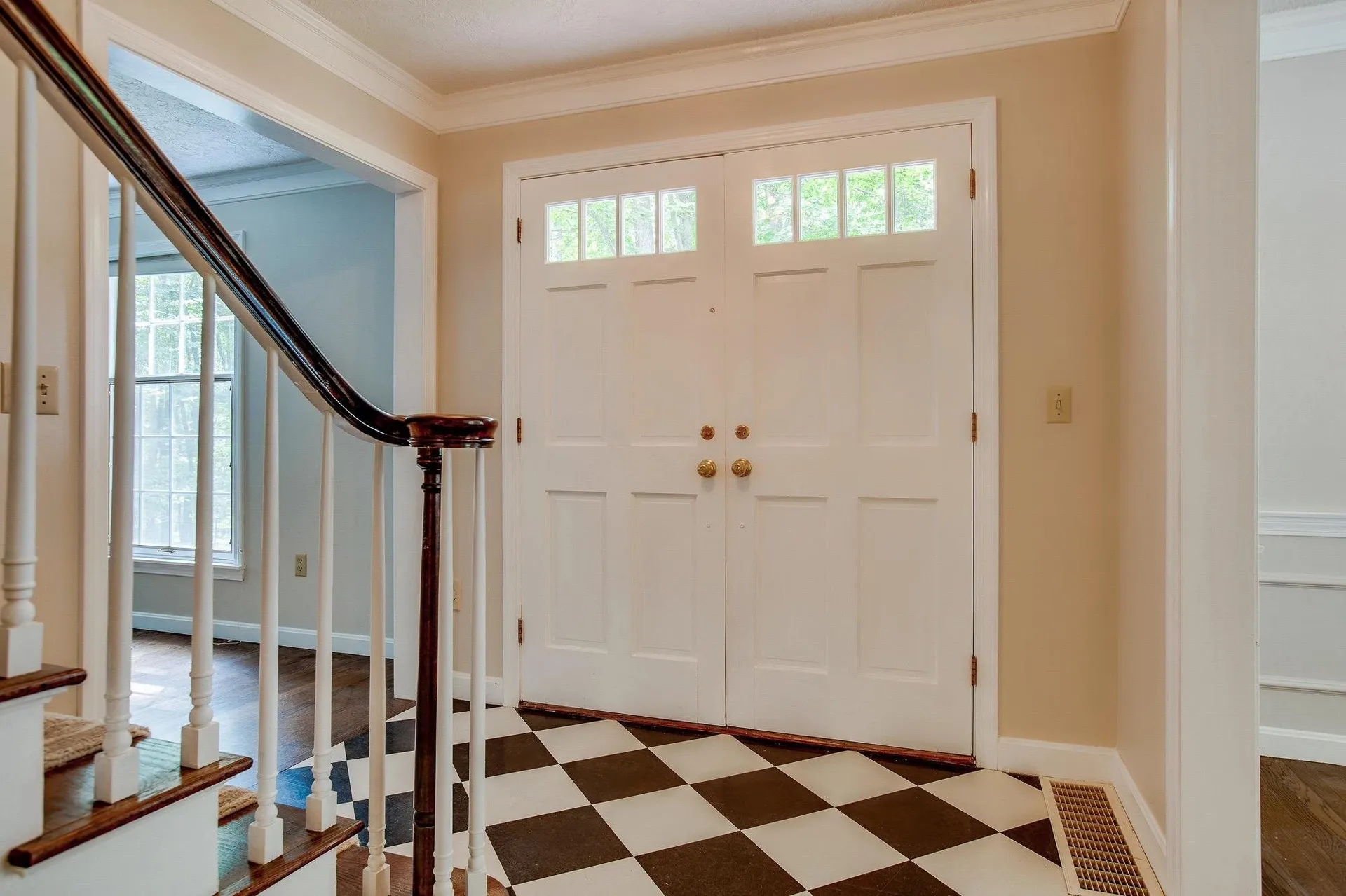 27 Buttonwood Road Bedford NH 03110