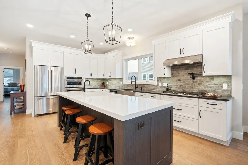 1334 Union Avenue Laconia NH 03246