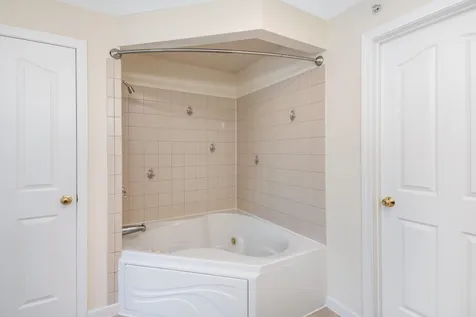 67 Claire Pointe Road Burlington VT 05401