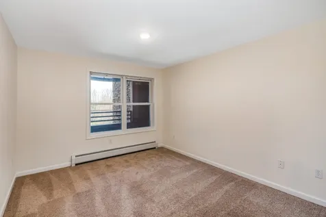 67 Claire Pointe Road Burlington VT 05401