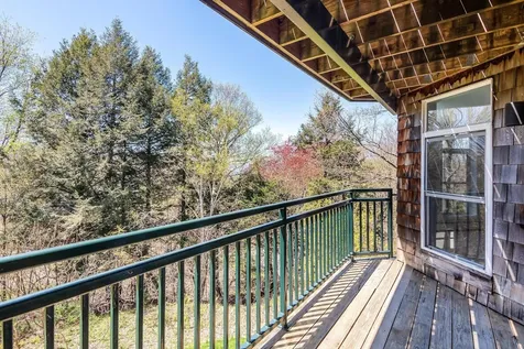 67 Claire Pointe Road Burlington VT 05401