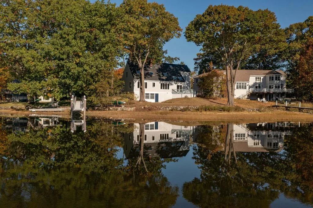 35 Grist Mill Lane New Castle NH 03854