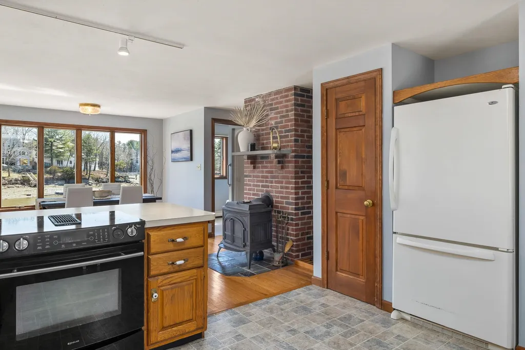 35 Grist Mill Lane New Castle NH 03854