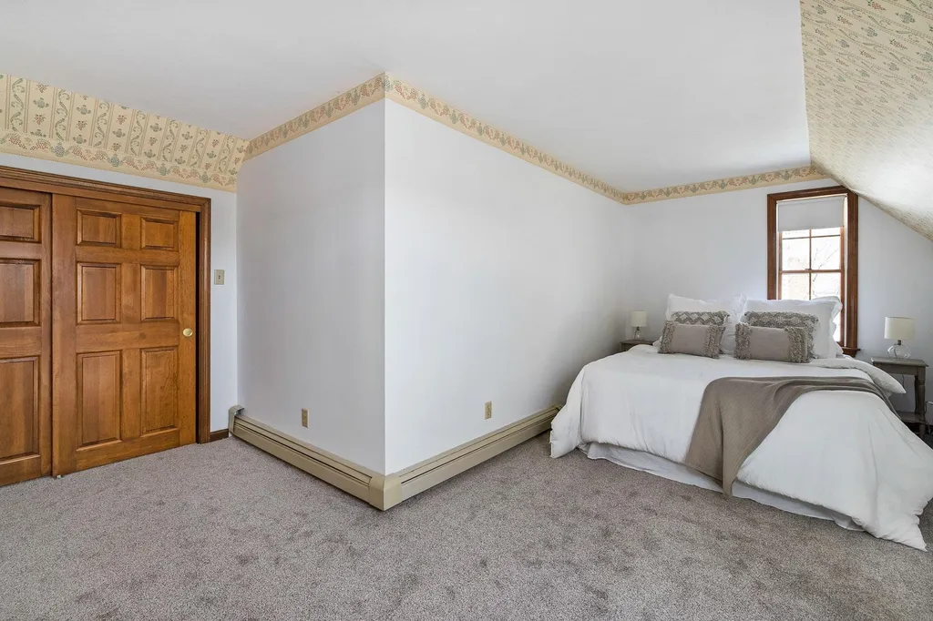 35 Grist Mill Lane New Castle NH 03854