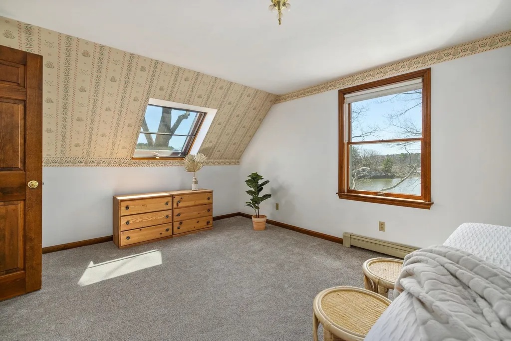 35 Grist Mill Lane New Castle NH 03854