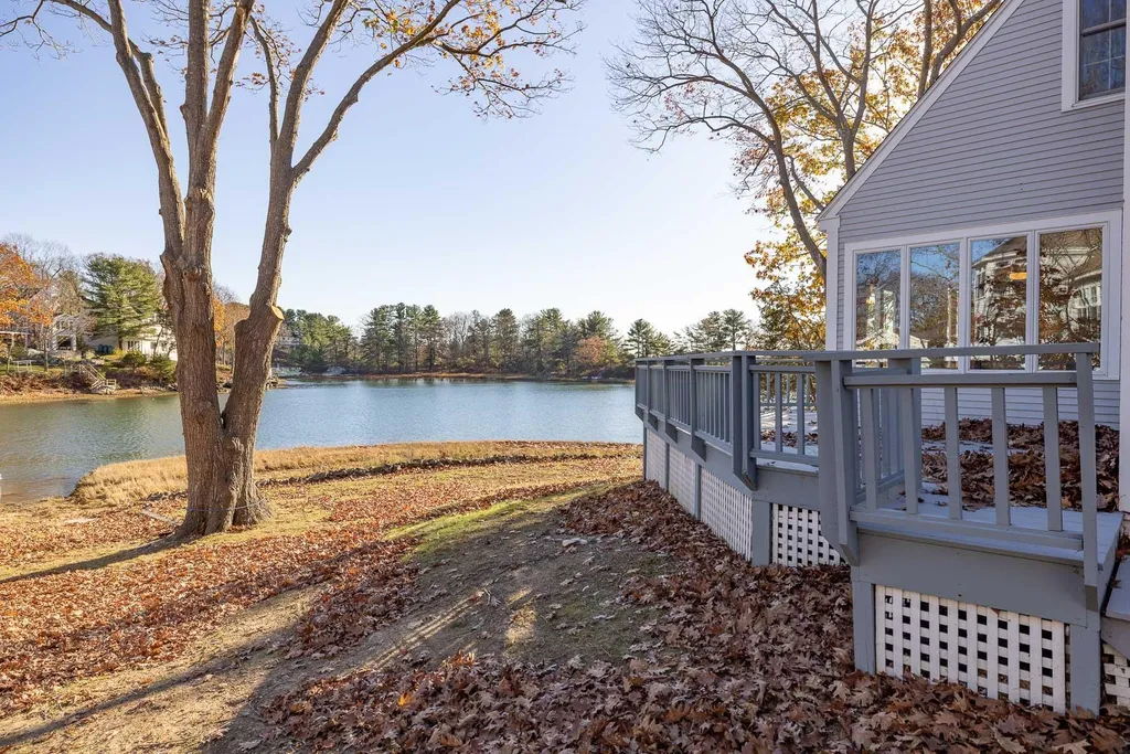 35 Grist Mill Lane New Castle NH 03854
