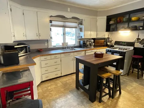 138 Mount Vernon Street Dover NH 03820