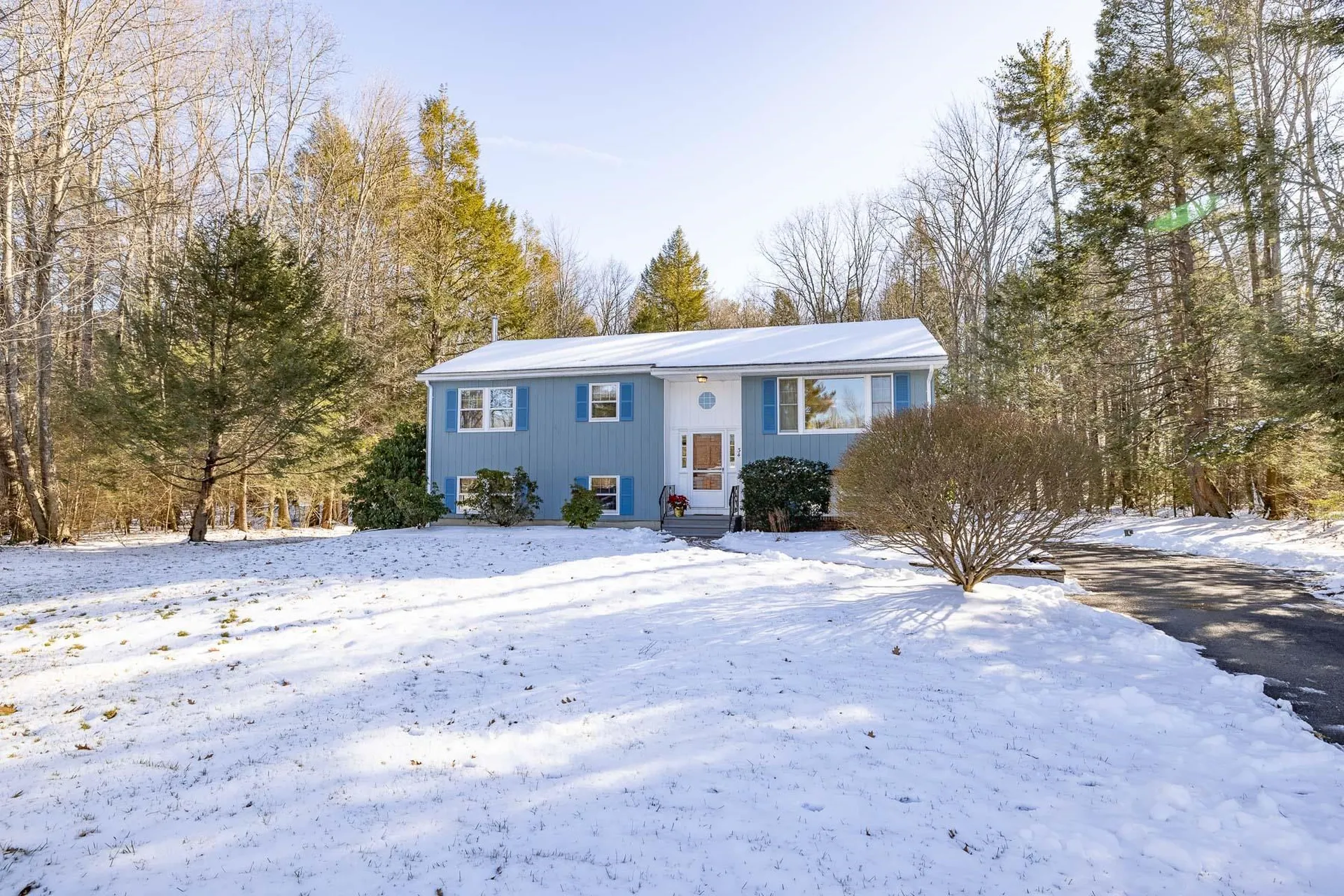34 Lisa Beth Circle Dover NH 03820
