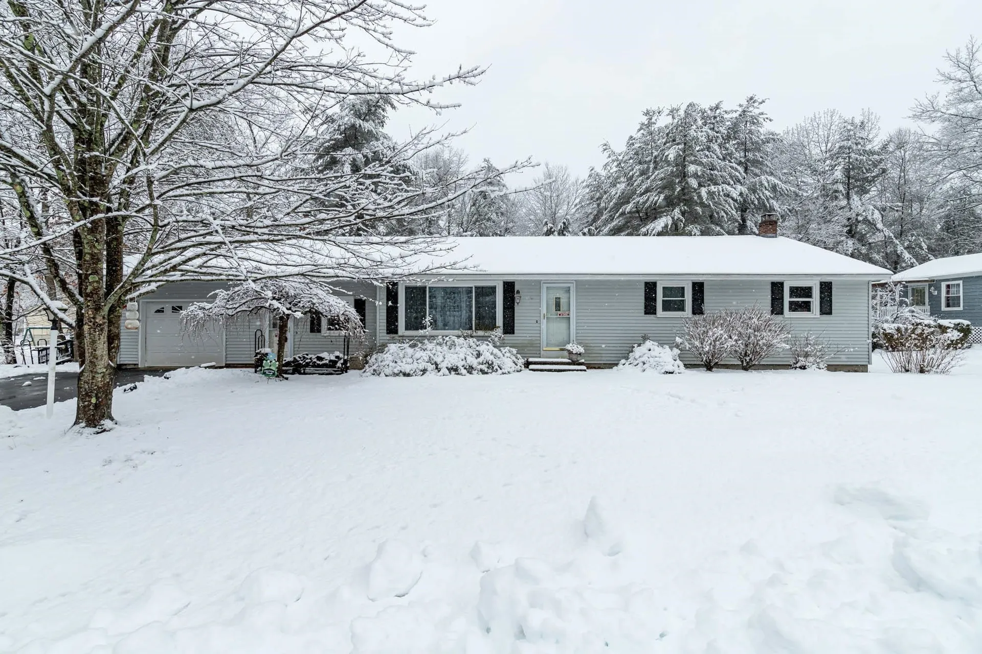 5 Yorkway Drive Nashua NH 03062