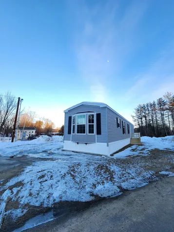 15 Elizabeth Drive Boscawen NH 03303