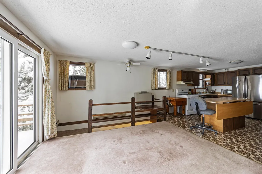 85 Arrowhead Point Road Bristol NH 03222