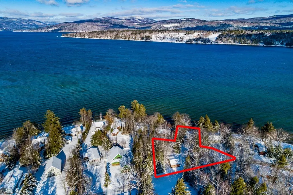85 Arrowhead Point Road Bristol NH 03222