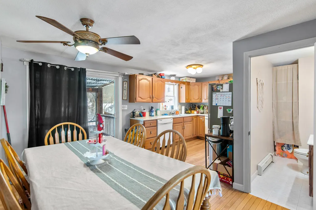 20 Bockes Road Hudson NH 03051