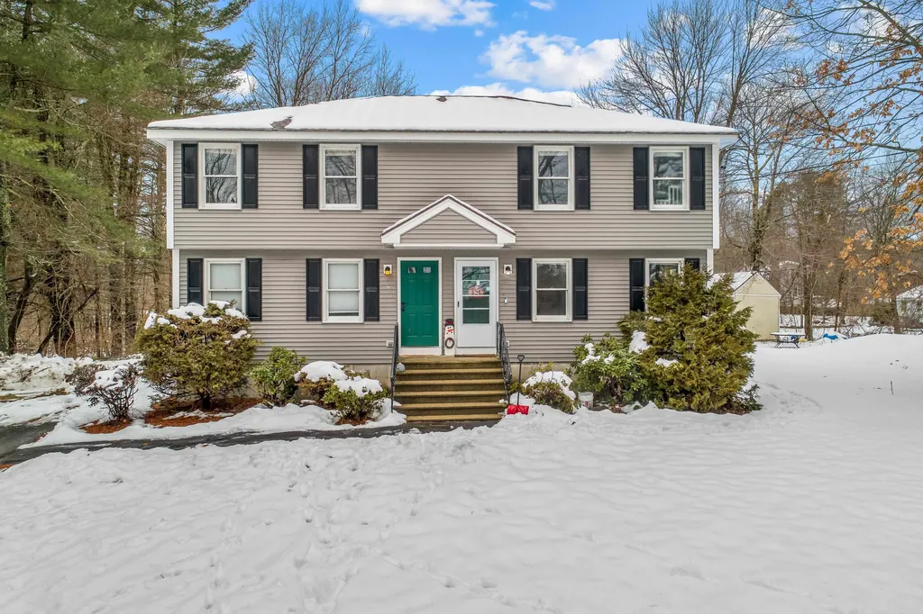 20 Bockes Road Hudson NH 03051