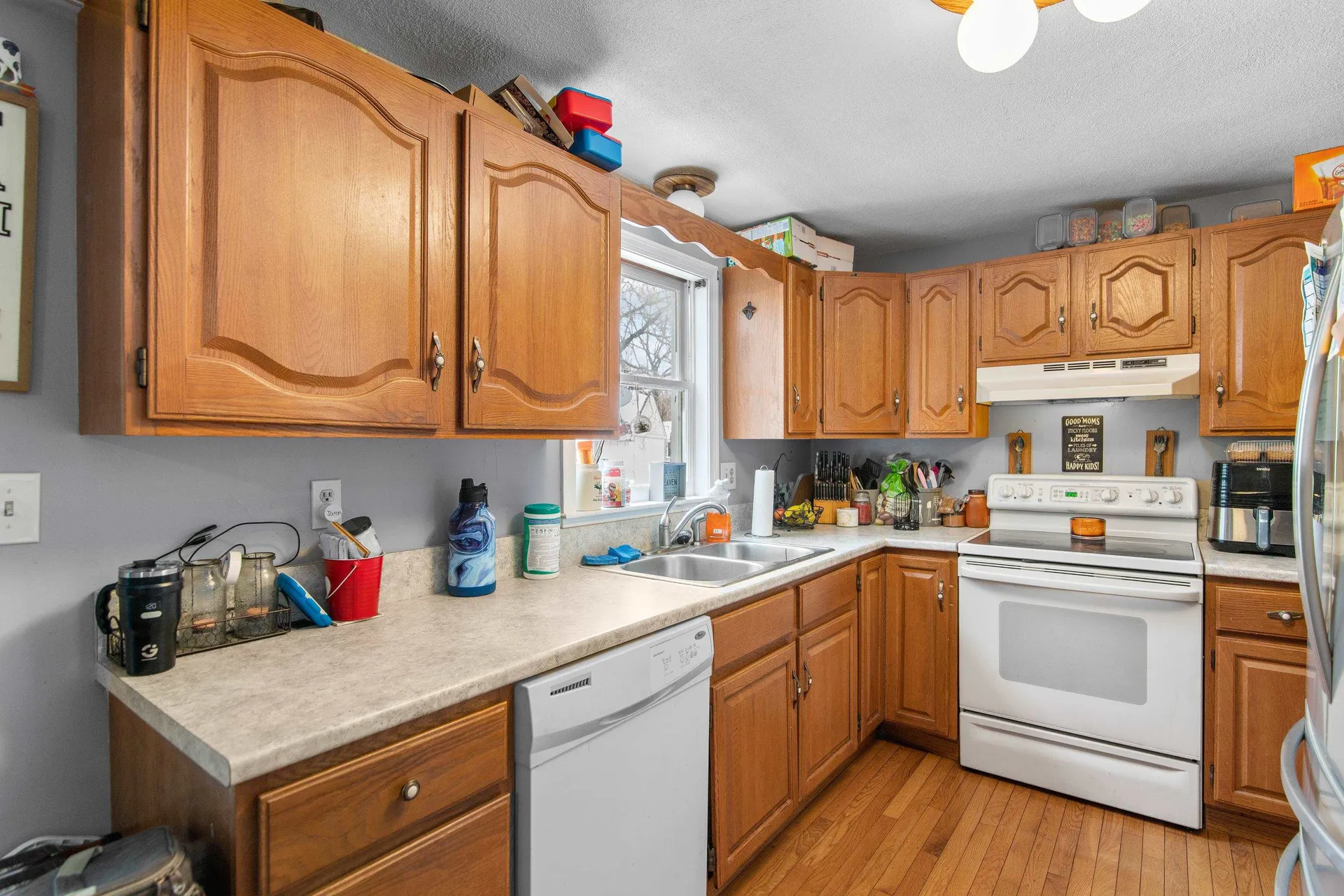 20 Bockes Road Hudson NH 03051