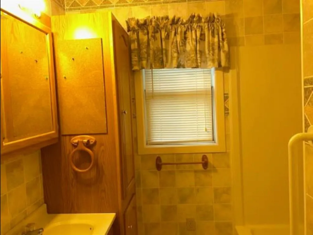 40 Jasper Street Berlin NH 03570