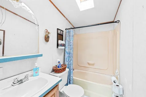14 Welch Lane Raymond NH 03077