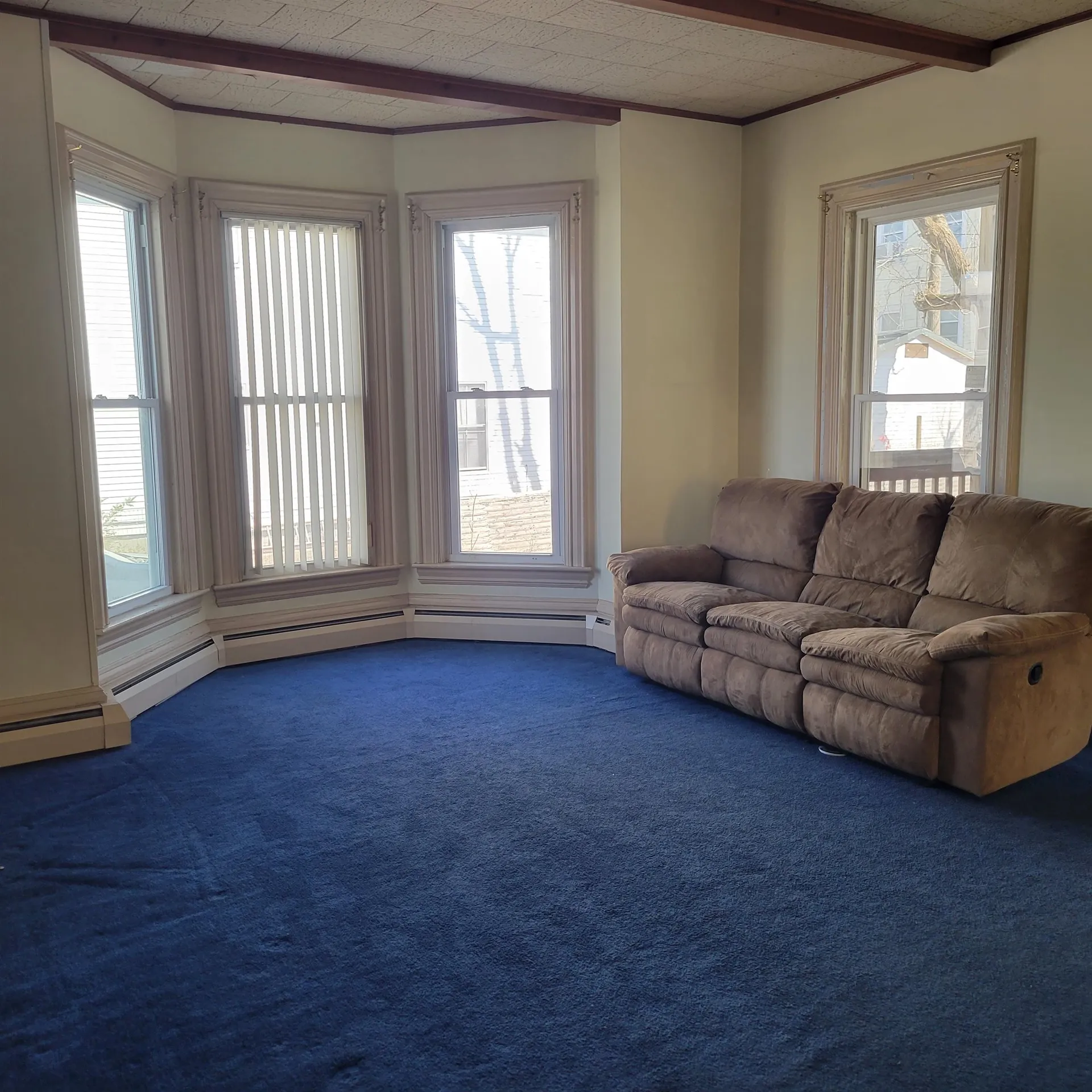 54 Kinsley Street Nashua NH 03060