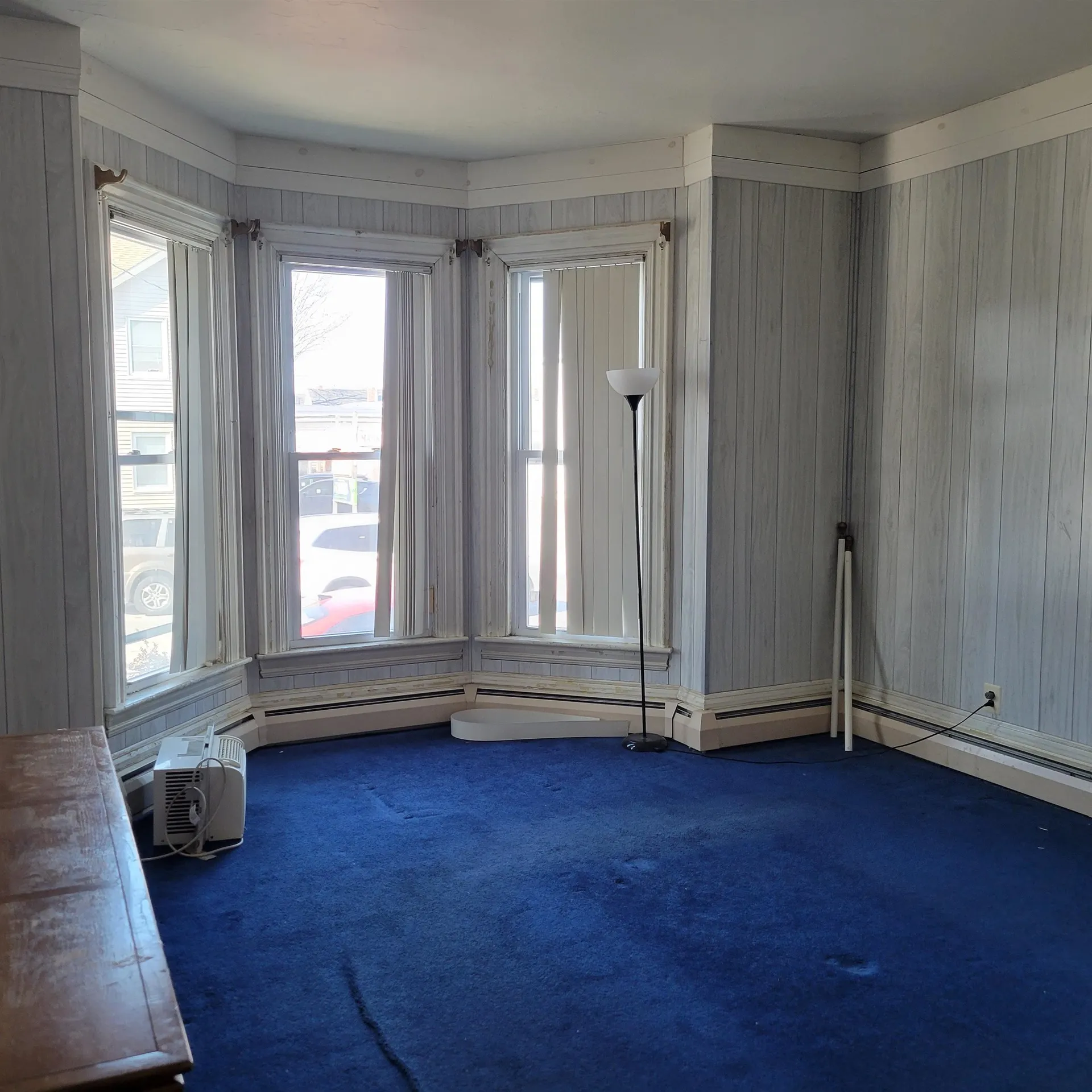 54 Kinsley Street Nashua NH 03060