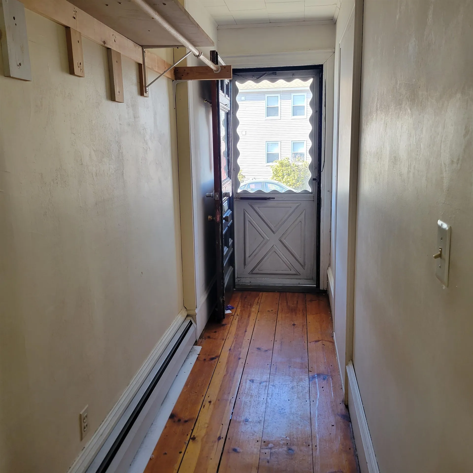 54 Kinsley Street Nashua NH 03060
