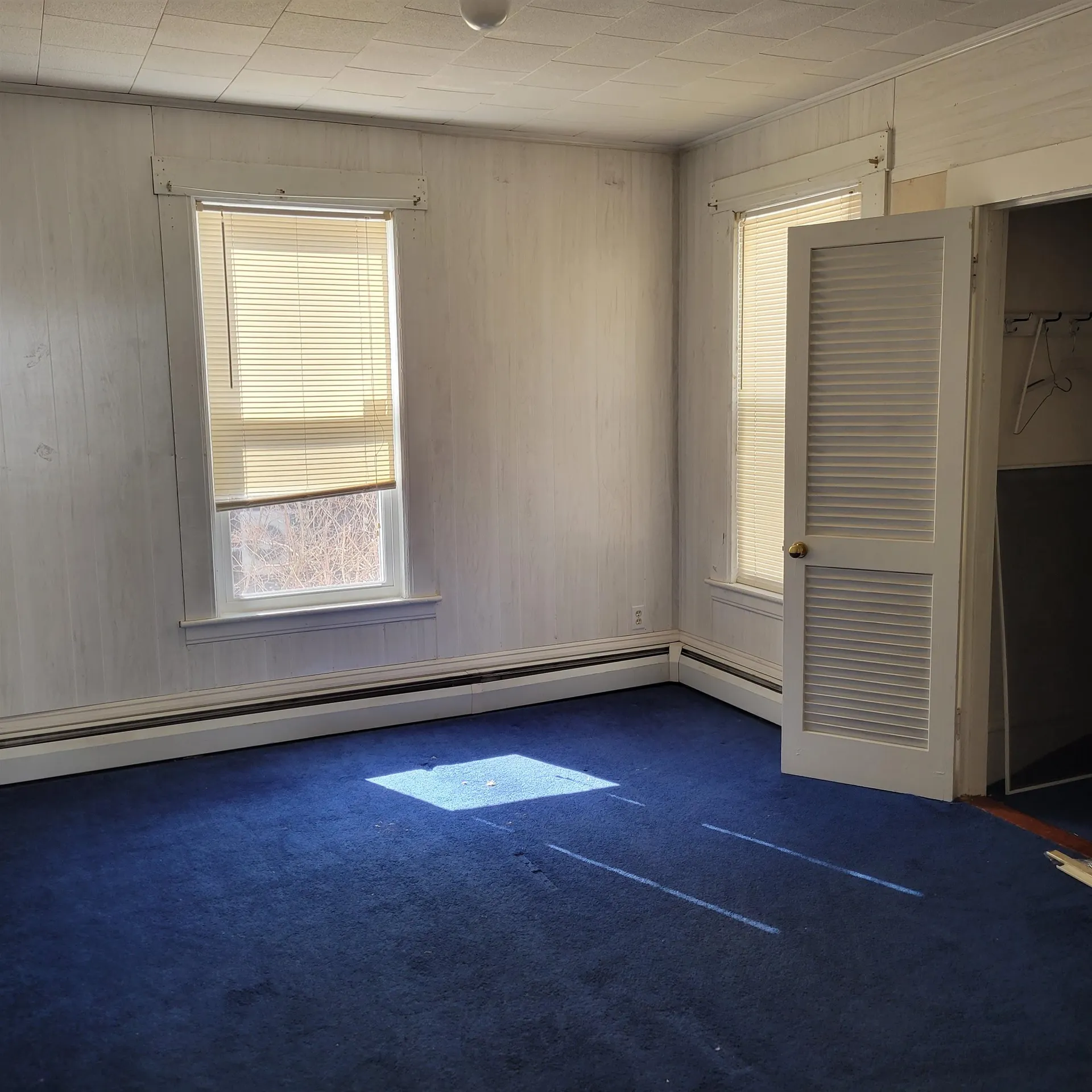 54 Kinsley Street Nashua NH 03060