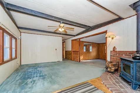 15 Bangor Street Nashua NH 03063