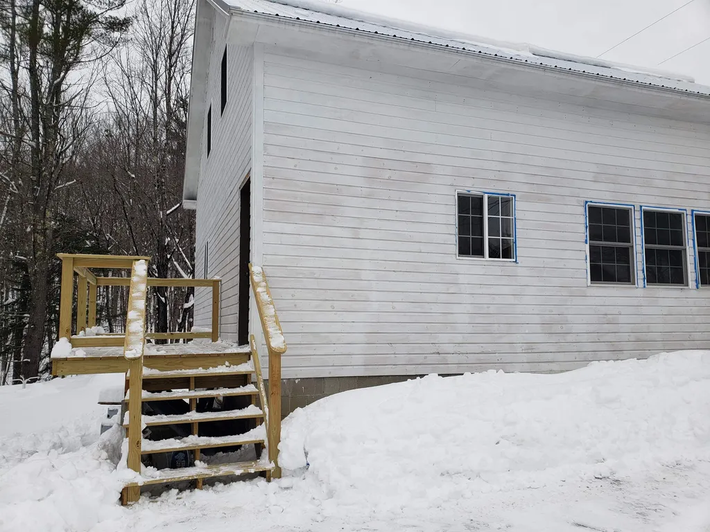 21 Granite Hill Road Wilmot NH 03287
