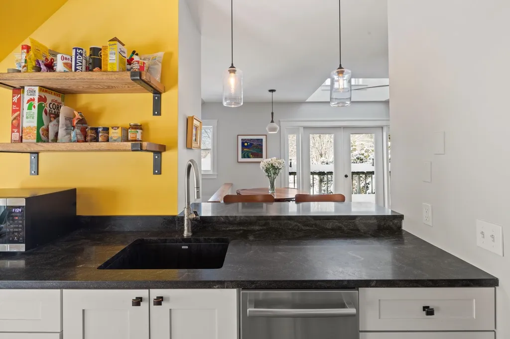 107 Bridge Street Waitsfield VT 05673