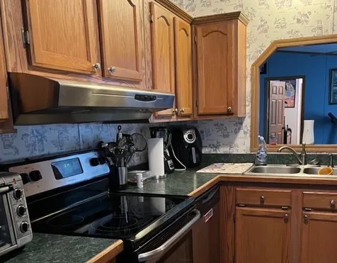 199 Spruce Drive Farmington NH 03835