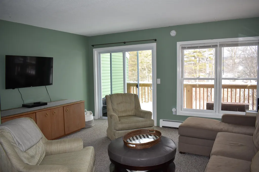 35 Potter Lane Enfield NH 03748