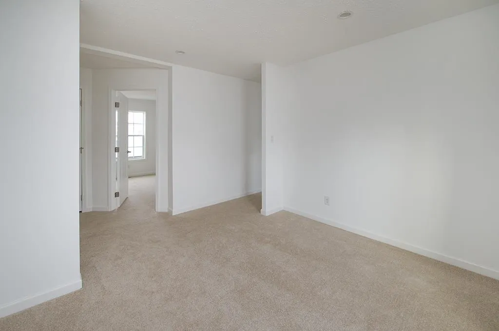17 Sharon Way Fremont NH 03044