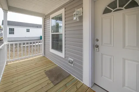 17 Sharon Way Fremont NH 03044