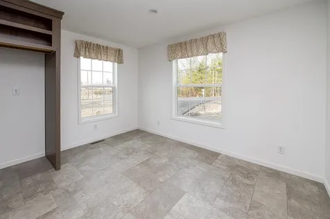 17 Sharon Way Fremont NH 03044