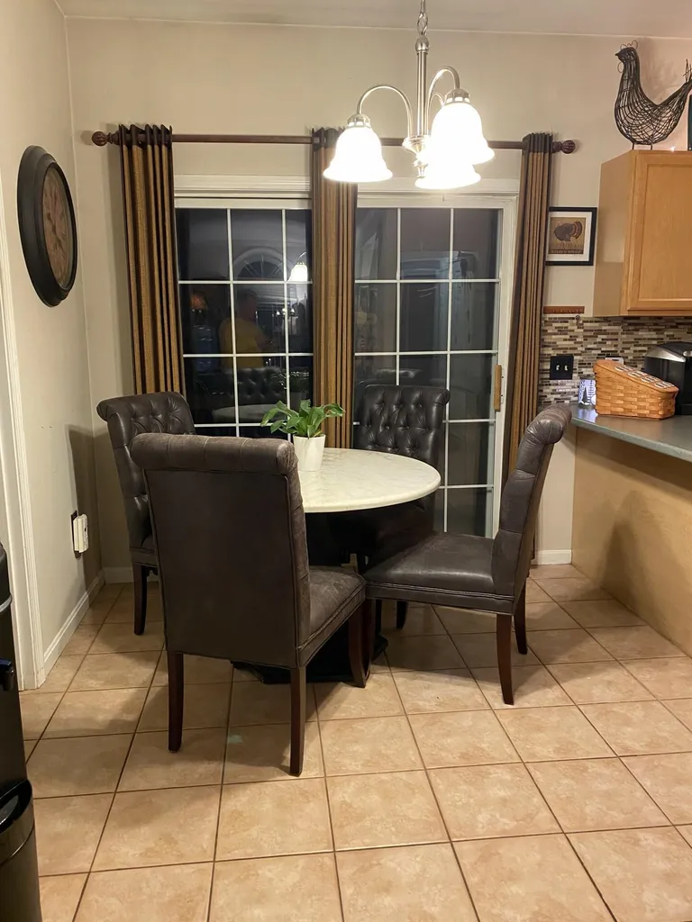 34 Trent Road Hooksett NH 03106