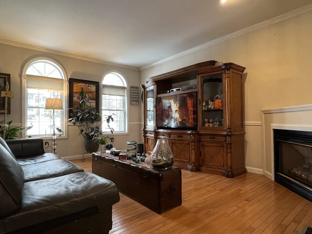 34 Trent Road Hooksett NH 03106