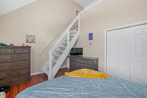 62 Collins Landing Road Weare NH 03281
