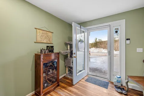 62 Collins Landing Road Weare NH 03281