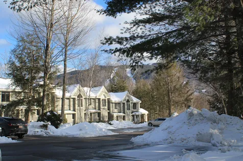 140a Woodland Loop Lincoln NH 03251