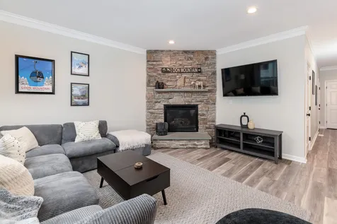 140a Woodland Loop Lincoln NH 03251
