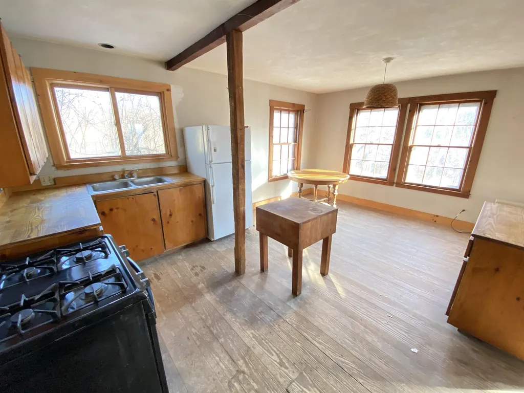 787 Long Road Waitsfield VT 05673