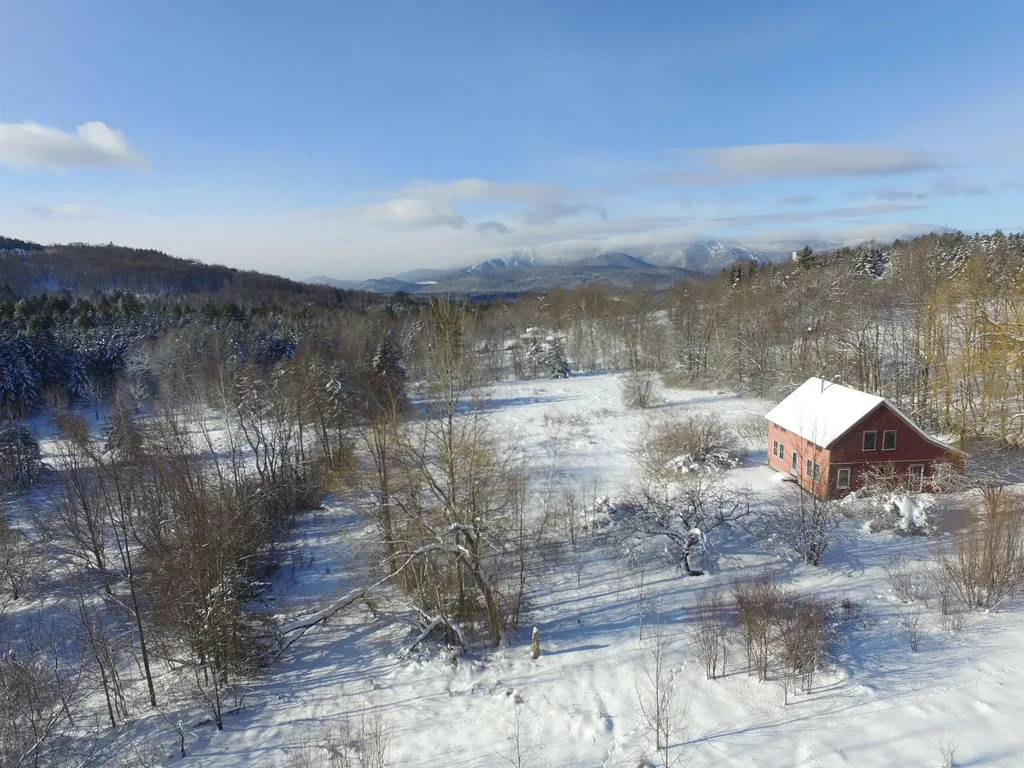 787 Long Road Waitsfield VT 05673