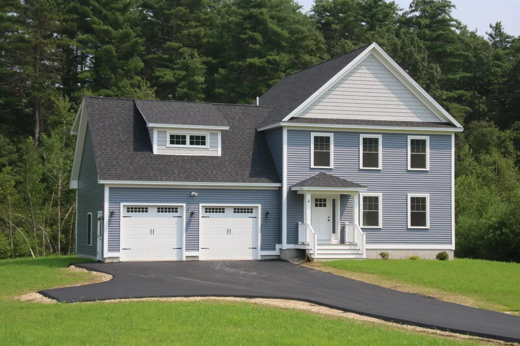 4 Bryson Lane Lee NH 03861