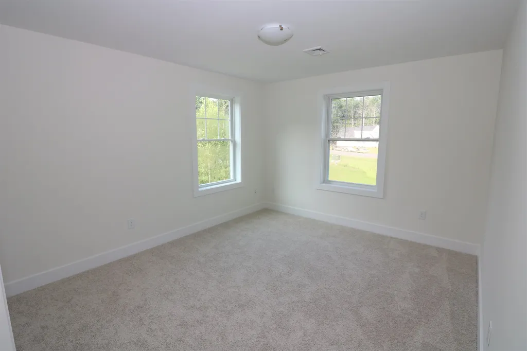 4 Bryson Lane Lee NH 03861