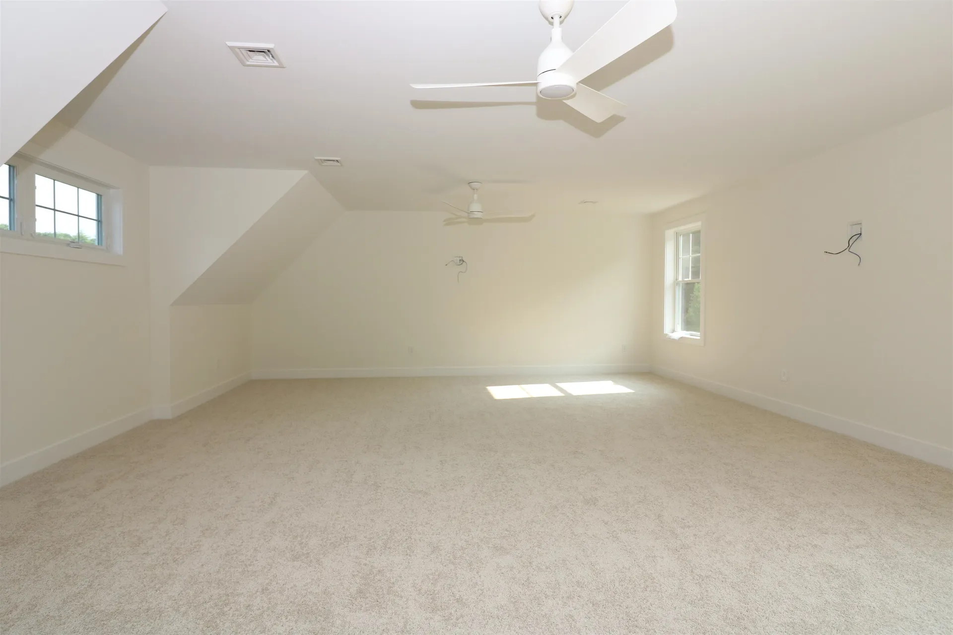 4 Bryson Lane Lee NH 03861