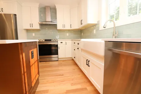 4 Bryson Lane Lee NH 03861