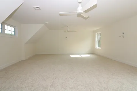 4 Bryson Lane Lee NH 03861