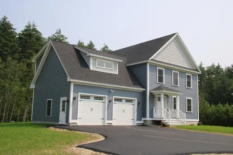 4 Bryson Lane Lee NH 03861