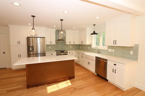 4 Bryson Lane Lee NH 03861