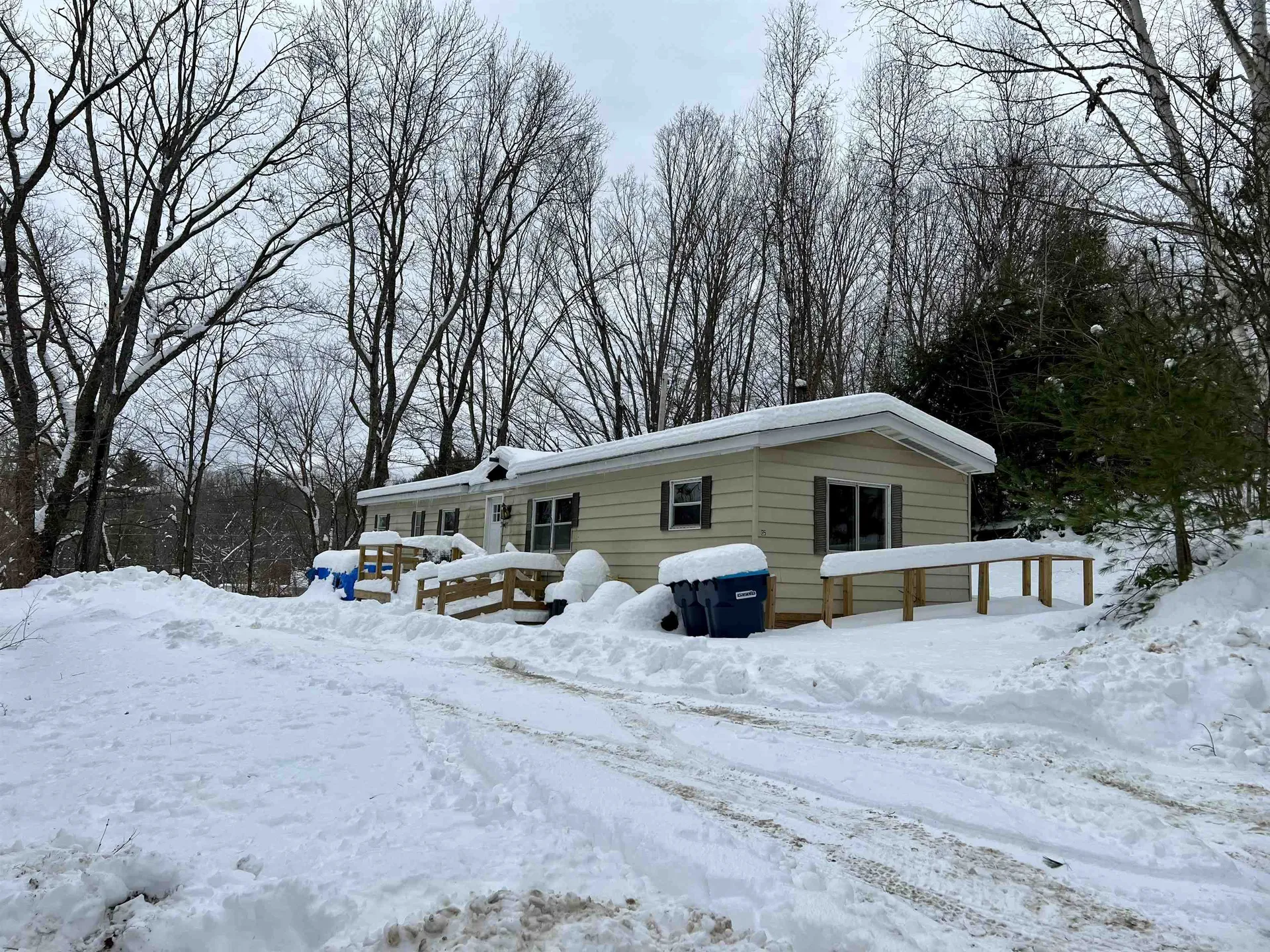 25 Holiday Lane Belmont NH 03220